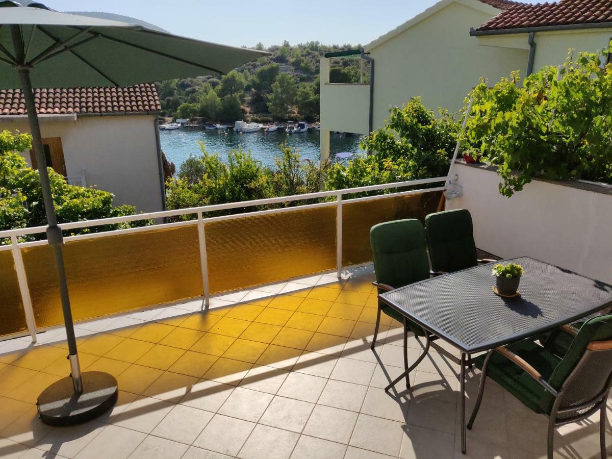 Apartment Zoric เกรบัชติซา ภายนอก รูปภาพ