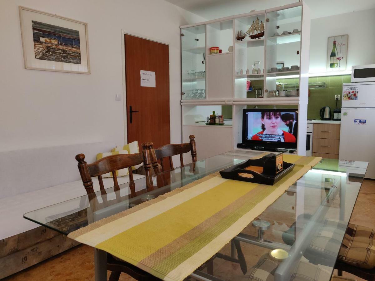Apartment Zoric เกรบัชติซา ภายนอก รูปภาพ
